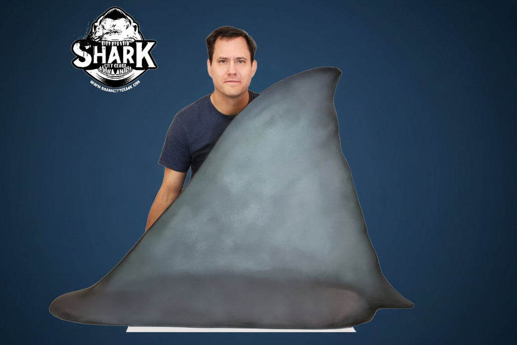 jaws shark dorsal fin